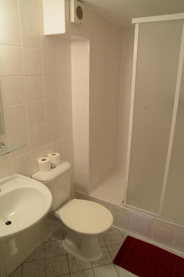 Hotel Slunecna Boží Dar エクステリア 写真