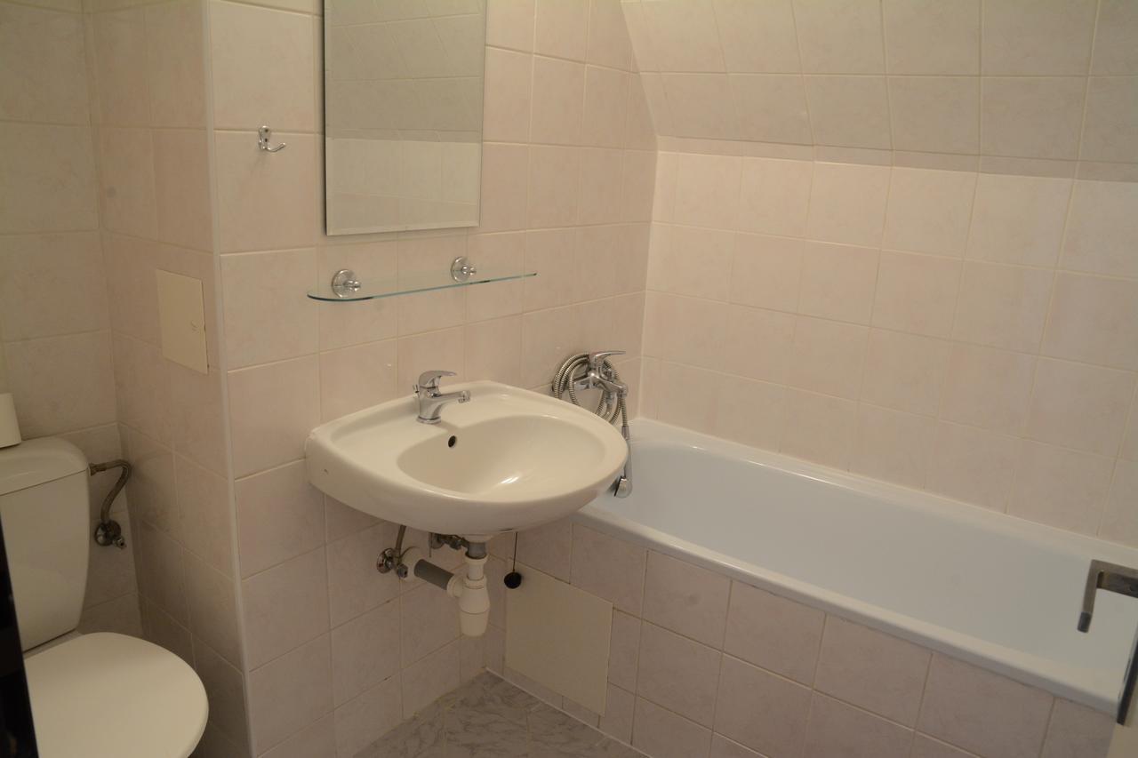 Hotel Slunecna Boží Dar エクステリア 写真
