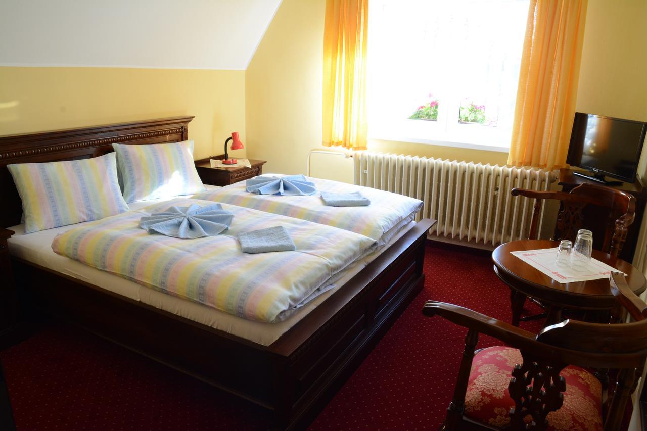Hotel Slunecna Boží Dar エクステリア 写真