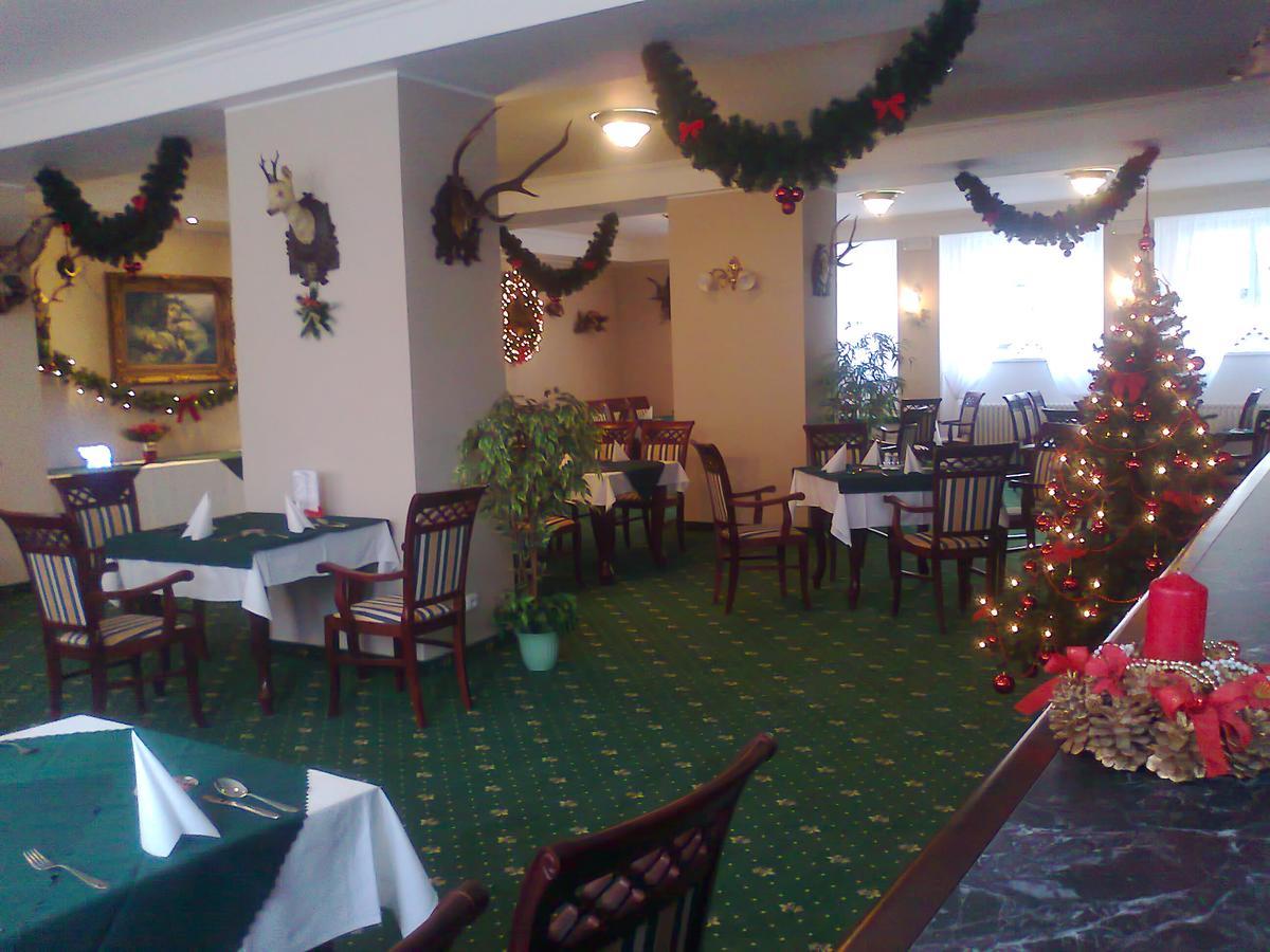 Hotel Slunecna Boží Dar エクステリア 写真