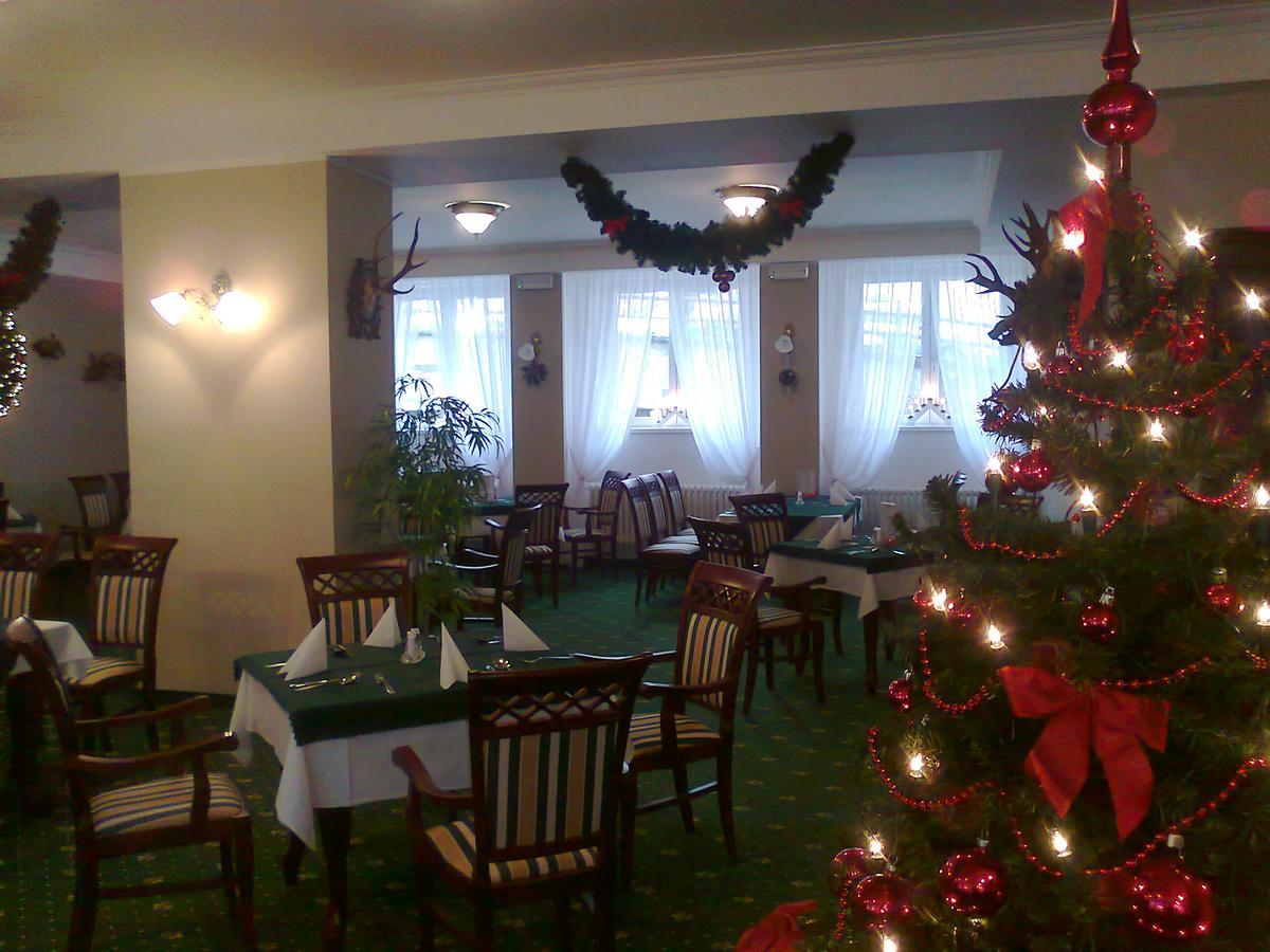 Hotel Slunecna Boží Dar エクステリア 写真